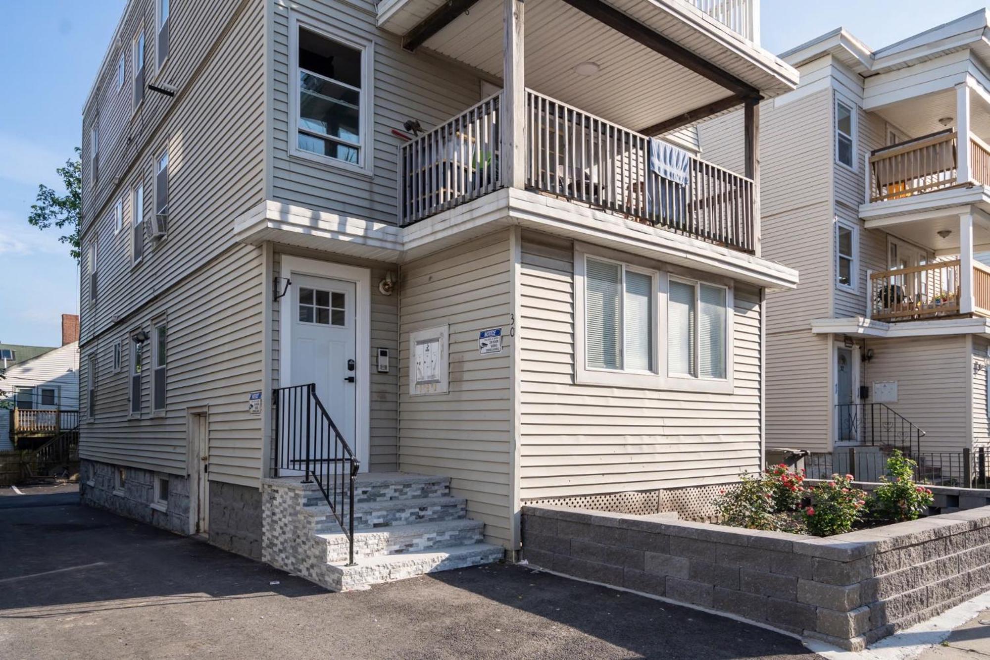 30-1 4Br Boston - Comfortable Apt Near Mbta Luaran gambar